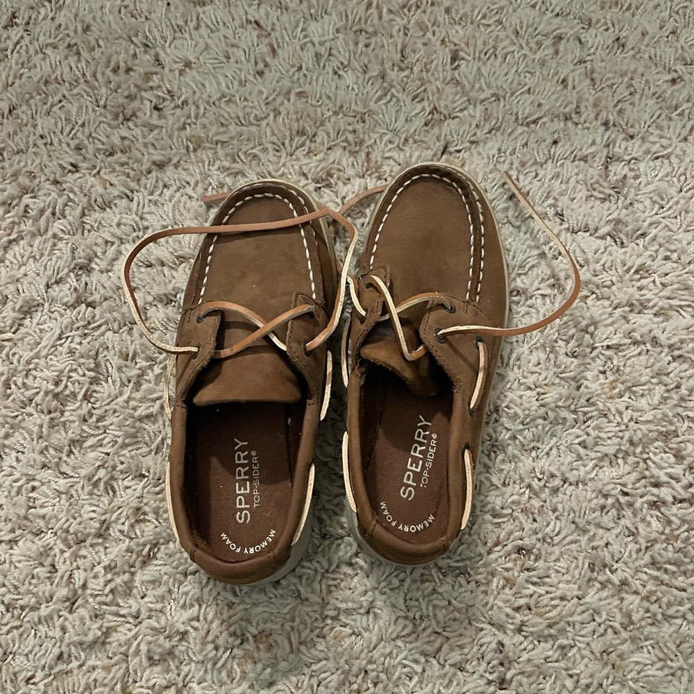 Boys Sperry Boat shoes
